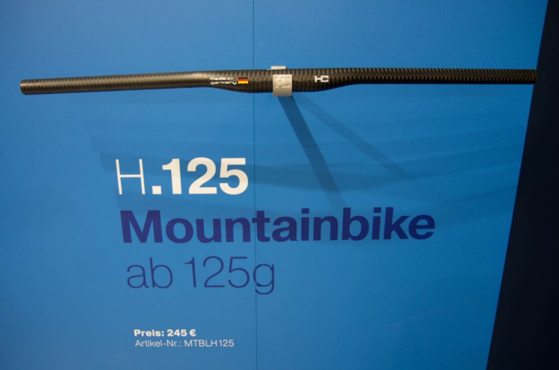 Der H.125 ist ein 125g leichter Low Riser und ist für 245€ zu haben